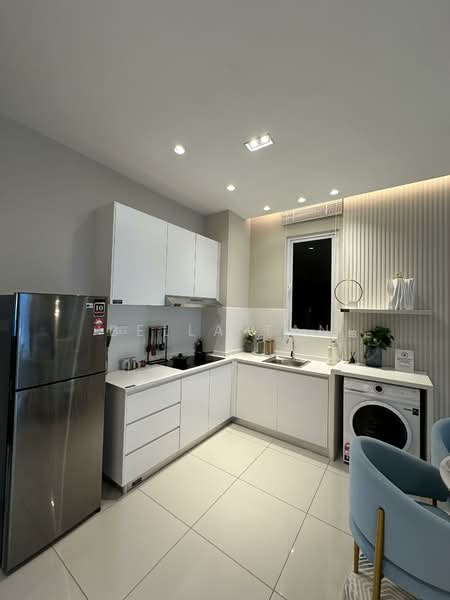 Servis Apartment untuk Dijual di Vista Tiara (MBW Bay) - Bella Tan - Kitchen - PropertyGuru.com.my