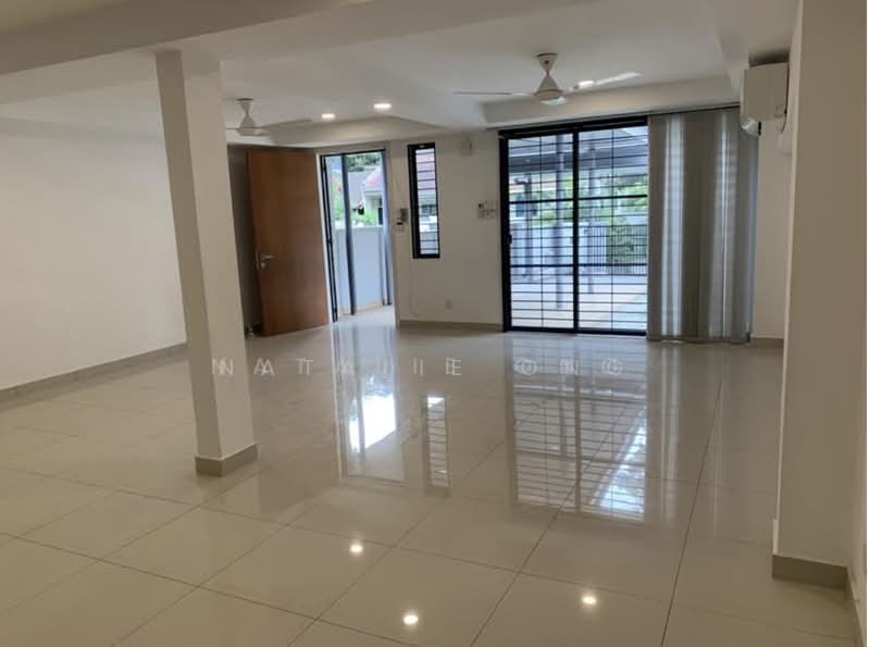 Rumah Teres 2 Tingkat untuk Disewa di Damansara Heights (Kuala Lumpur) - Natalie Ong - Living Room - PropertyGuru.com.my