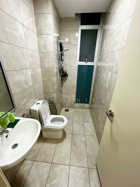 Condominium for Sale at Anggun Lumayan - Kweenie Chong - Bathroom - PropertyGuru.com.my