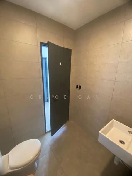 Servis Apartment untuk Disewa di Aera Residence - Grace Gan - Bathroom - PropertyGuru.com.my