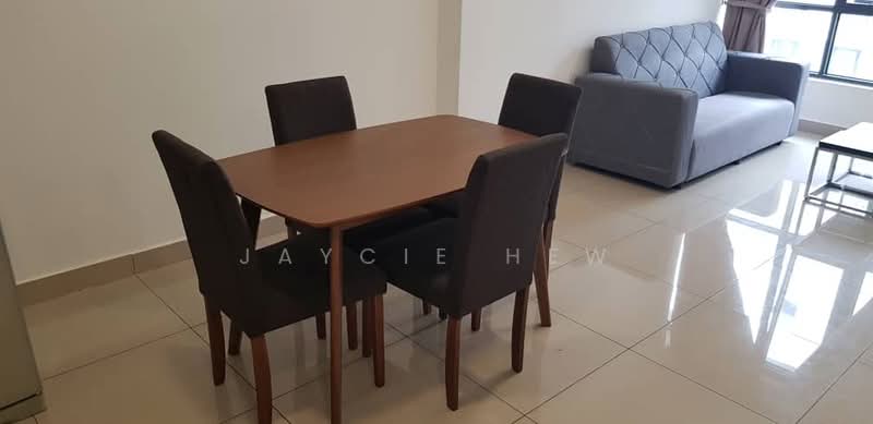 Servis Apartment untuk Disewa di Eclipse Residence @ Pan'gaea - Jaycie Hew - Dining Room - PropertyGuru.com.my