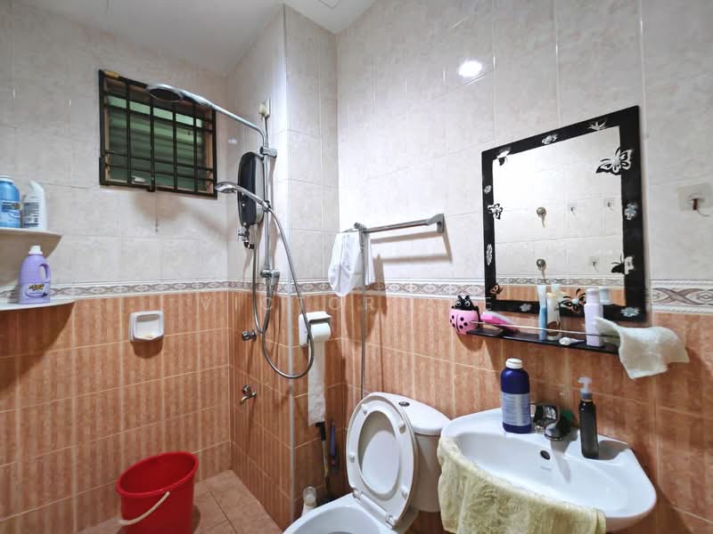 2-storey Terraced House for Rent in Permas Jaya (Johor) - Victor Lee - Bathroom - PropertyGuru.com.my