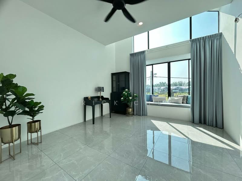 Semi-Detached House for Sale in Ipoh (Perak) - Derrick Chung - Living Room - PropertyGuru.com.my