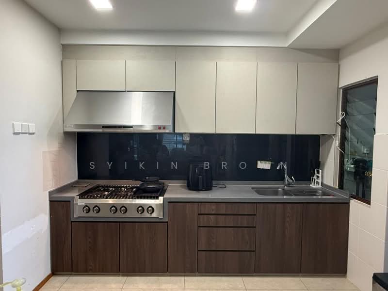 Condominium for Sale at Hartamas Regency 1 - Syikin Brown - Kitchen - PropertyGuru.com.my