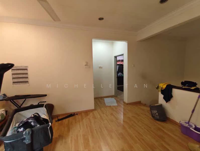 Rumah Teres 2 Tingkat untuk Dijual di Subang Jaya (Selangor) - Michelle Tan - Living Room - PropertyGuru.com.my