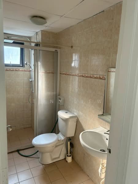 Condominium for Rent at Royal Domain Sri Putramas 2 - Tony Liew - Bathroom - PropertyGuru.com.my