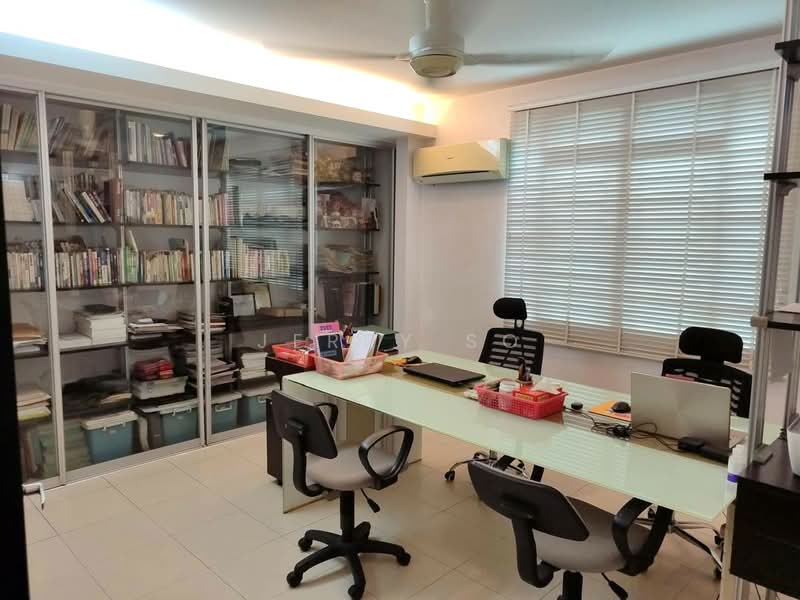 Bungalow for Sale in Teluk Kumbar (Bayan Lepas) - Jerry So - Study - PropertyGuru.com.my