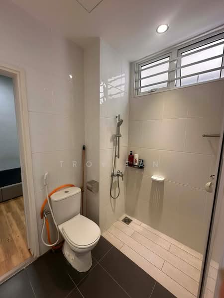 Condominium for Sale at Sri Putramas III / Royal Regent - Troy Tan - Bathroom - PropertyGuru.com.my