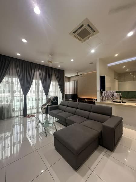 Condominium for Sale at Sri Putramas III / Royal Regent - Troy Tan - Living Room - PropertyGuru.com.my