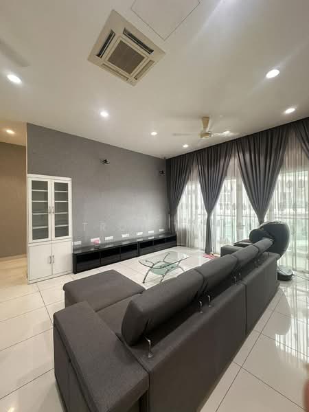 Condominium for Sale at Sri Putramas III / Royal Regent - Troy Tan - Living Room - PropertyGuru.com.my