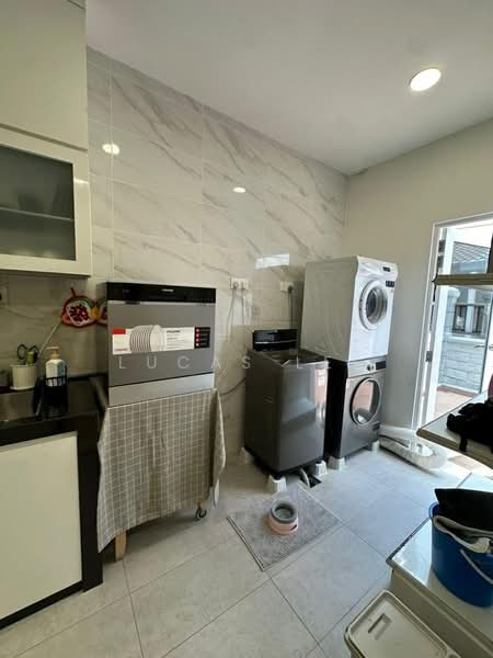 Cluster House for Sale in Austin Heights (Tebrau) - Lucas Lee - Interior - PropertyGuru.com.my