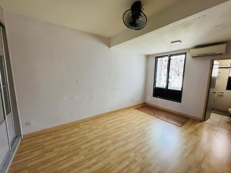 Rumah Teres untuk Dijual di Denai Alam (Shah Alam) - Aqil Kamal - Interior - PropertyGuru.com.my