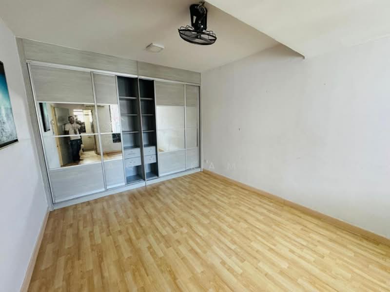Rumah Teres untuk Dijual di Denai Alam (Shah Alam) - Aqil Kamal - Bedroom - PropertyGuru.com.my