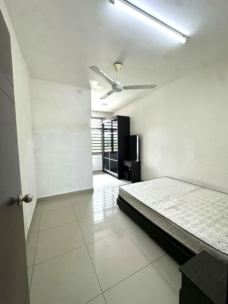 Rumah Teres 2 Tingkat untuk Dijual di Taman Damansara Aliff (Tampoi) - Karl Lim - Bedroom - PropertyGuru.com.my