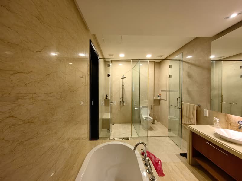 Servis Apartment untuk Disewa di Straits Quay (The Suites at Waterside) - Xinnee . - Bathroom - PropertyGuru.com.my