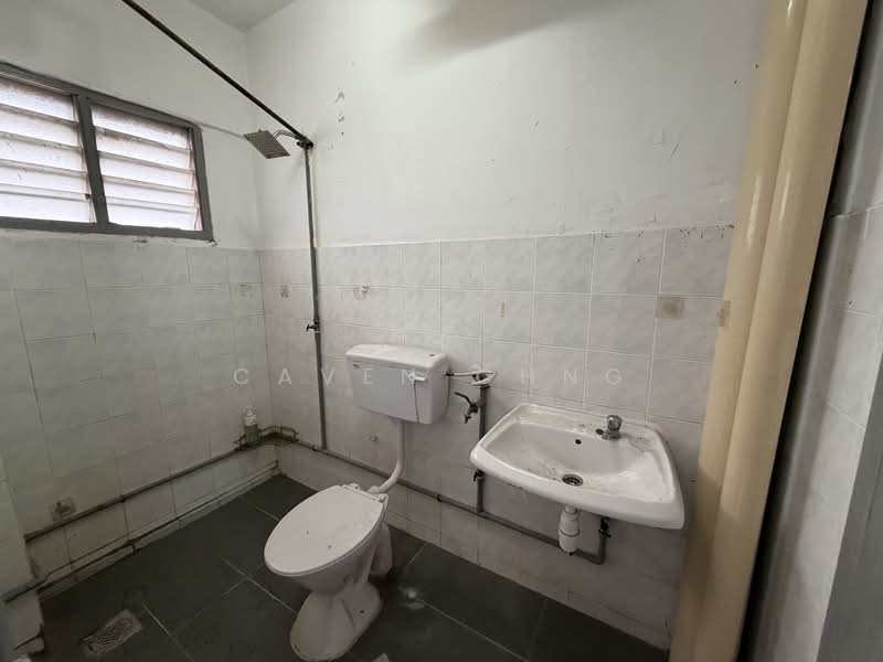 Kondominium untuk Dijual di Pelangi Indah Condominium - Caven Chng - PropertyGuru.com.my