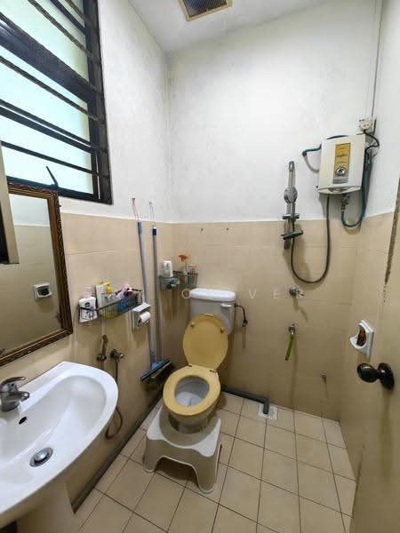 Bungalow Land for Sale in Bandar Kinrara Seksyen 6 (Bandar Kinrara) - Mak Oliver - Bathroom - PropertyGuru.com.my