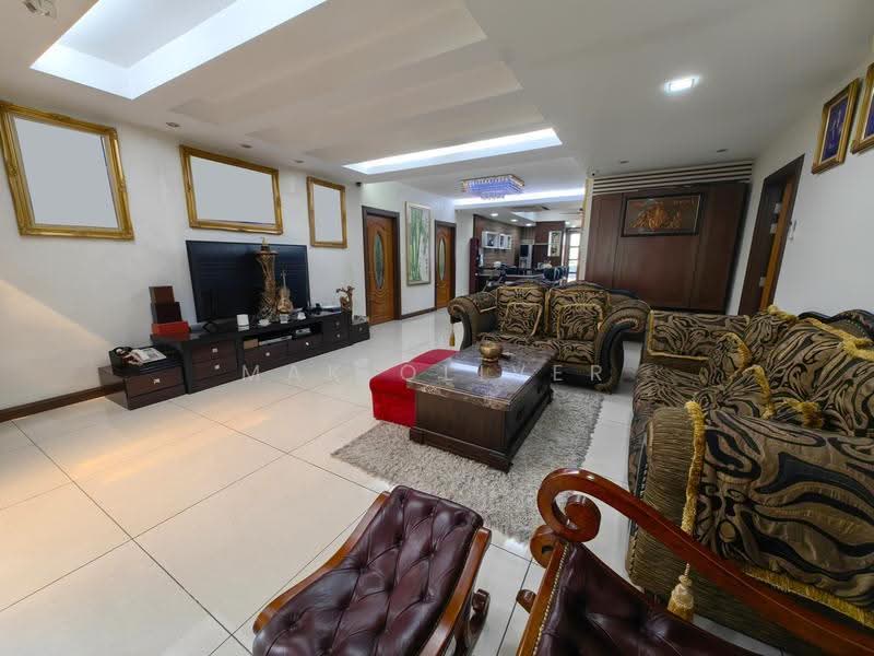 Bungalow Land for Sale in Bandar Kinrara Seksyen 6 (Bandar Kinrara) - Mak Oliver - Living Room - PropertyGuru.com.my