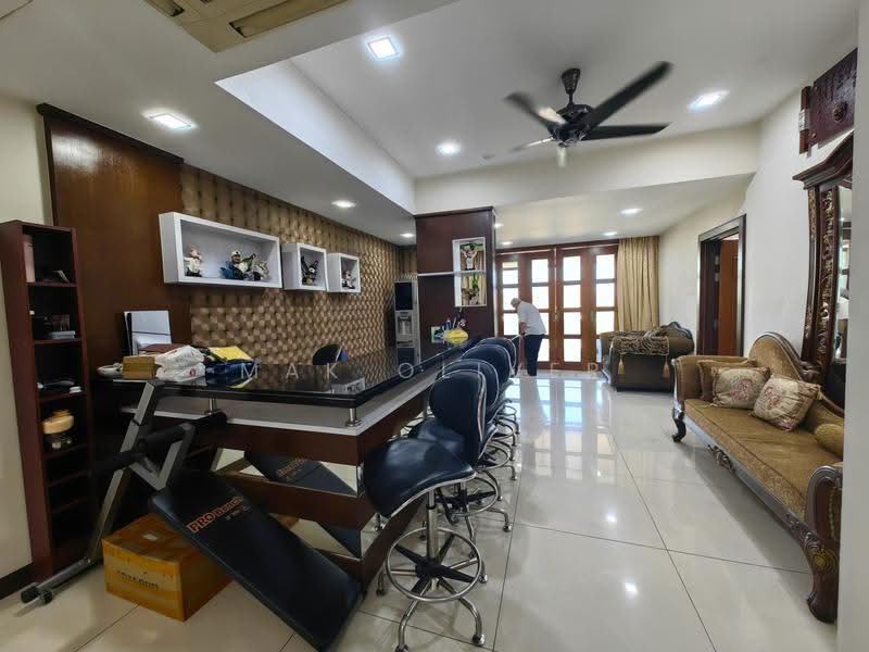 Bungalow Land for Sale in Bandar Kinrara Seksyen 6 (Bandar Kinrara) - Mak Oliver - Living Room - PropertyGuru.com.my