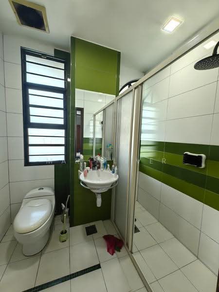 Bungalow Land for Sale in Bandar Kinrara Seksyen 6 (Bandar Kinrara) - Mak Oliver - Bathroom - PropertyGuru.com.my