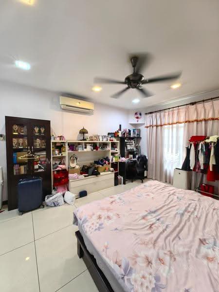 Bungalow Land for Sale in Bandar Kinrara Seksyen 6 (Bandar Kinrara) - Mak Oliver - Bedroom - PropertyGuru.com.my