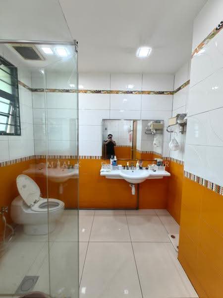 Bungalow Land for Sale in Bandar Kinrara Seksyen 6 (Bandar Kinrara) - Mak Oliver - Bathroom - PropertyGuru.com.my