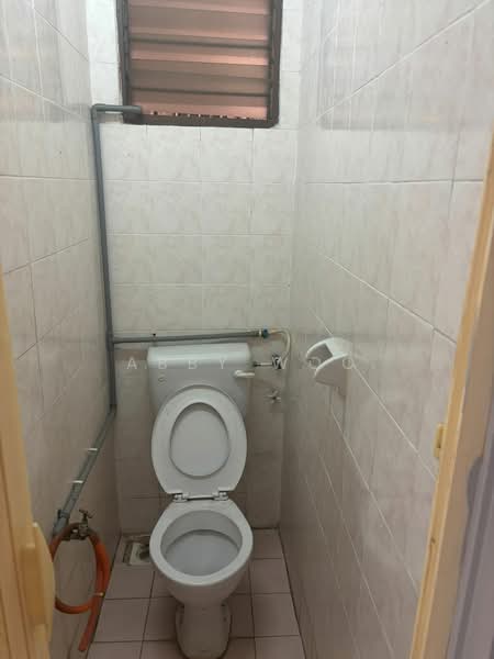 Rumah Flat untuk Dijual di Flat PKNS Section 7 - Abby Woo - PropertyGuru.com.my