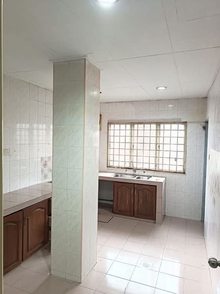 Terraced House for Sale in Alam Damai (Cheras) - CK Yee - Kitchen - PropertyGuru.com.my