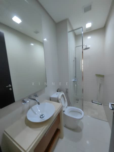 Servis Apartment untuk Disewa di Straits Quay (The Suites at Waterside) - Xinnee . - Bathroom - PropertyGuru.com.my