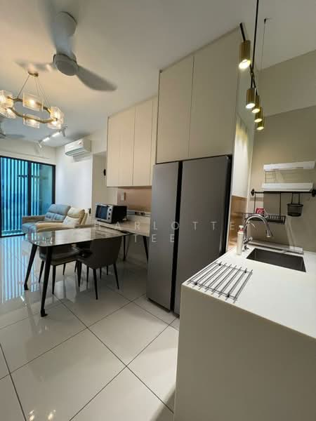 Service Residence for Rent at Millerz Square Serviced Residence - Charlotte Tee - Living Room - PropertyGuru.com.my