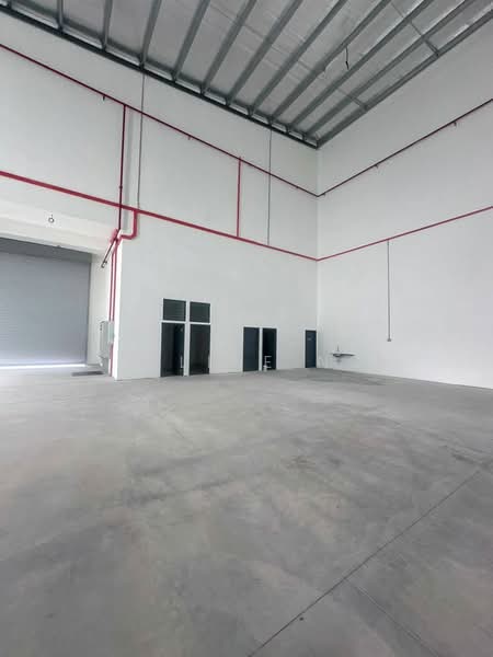 Factory for Rent in Taman Desa Cemerlang (Ulu Tiram) - Celine Ng - Interior - PropertyGuru.com.my