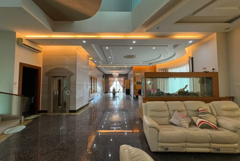 Bungalow for Rent in Bandar Mahkota Cheras (Cheras) - Hooi Karlmen - Living Room - PropertyGuru.com.my