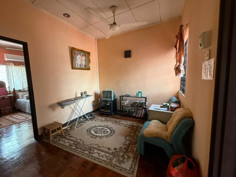2-storey Terraced House for Sale in Usj 11 (Subang Jaya) - Kris Kim - PropertyGuru.com.my