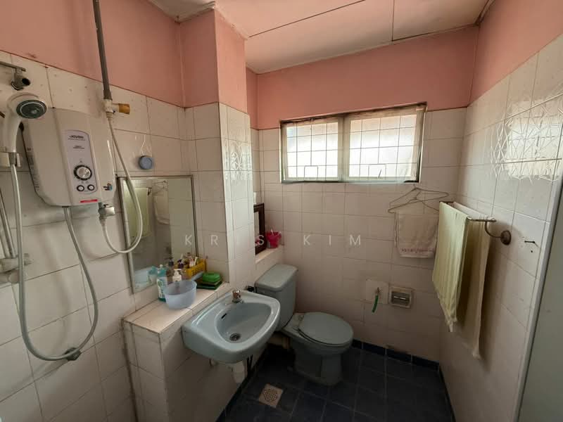 2-storey Terraced House for Sale in Usj 11 (Subang Jaya) - Kris Kim - PropertyGuru.com.my
