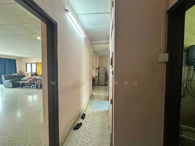 Bungalow for Sale in Seksyen 1a (Petaling Jaya) - Mandy Khoo - Living Room - PropertyGuru.com.my