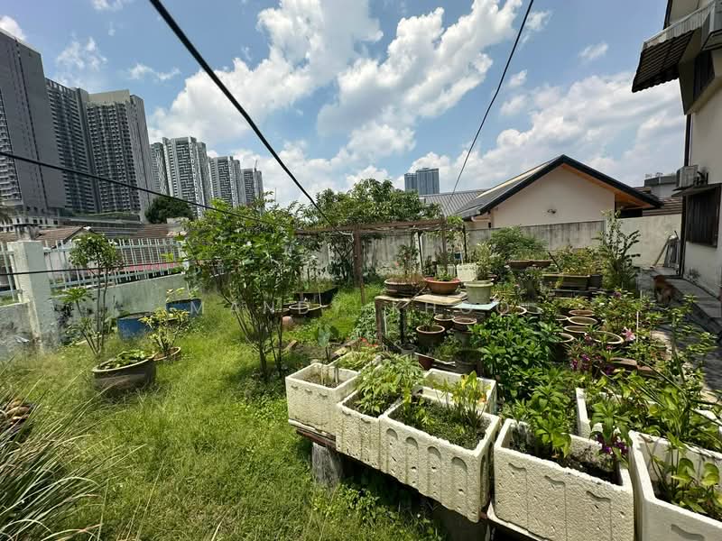 Bungalow for Sale in Seksyen 1a (Petaling Jaya) - Mandy Khoo - Garden - PropertyGuru.com.my