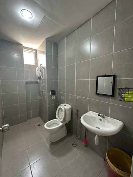 Servis Apartment untuk Disewa di Straits Garden Residence - Xinnee . - Bathroom - PropertyGuru.com.my