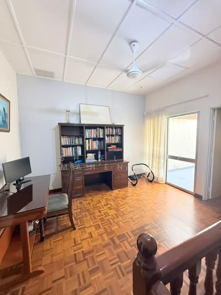Rumah Teres 2 Tingkat untuk Dijual di Taman Tun Dr Ismail (Kuala Lumpur) - Susheela A/P K.Mahendran - Study - PropertyGuru.com.my