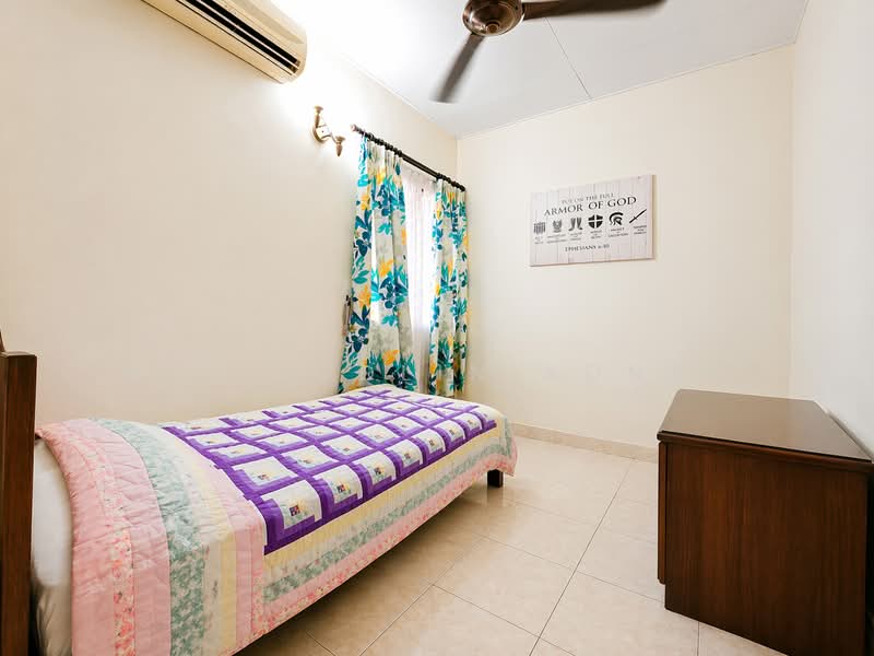 Rumah Berkembar untuk Dijual di Seri Kembangan (Selangor) - Nor Azdlin Adnan - Bedroom - PropertyGuru.com.my