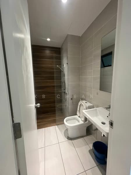 Servis Apartment untuk Disewa di UNIO Residence - KB Chean - Bathroom - PropertyGuru.com.my