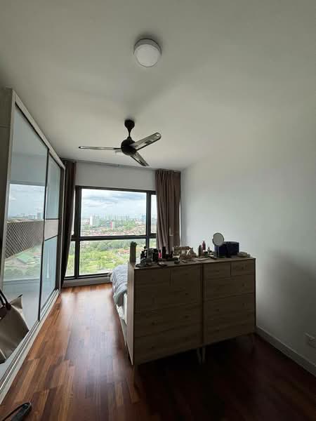 Kondominium untuk Disewa di Bora Residences - Sze Lee - Bedroom - PropertyGuru.com.my