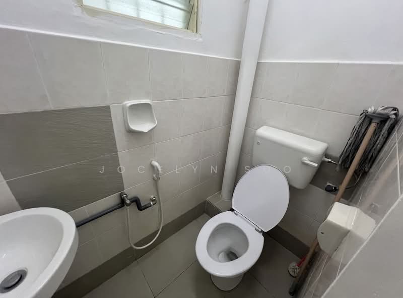 2-storey Terraced House for Sale in Mahkota Cheras (Cheras) - Jocelyn Soo - Bathroom - PropertyGuru.com.my