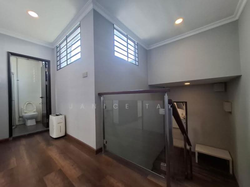 2.5-storey Terraced House for Sale in Kota Kinabalu (Sabah) - Janice Tay - Bathroom - PropertyGuru.com.my