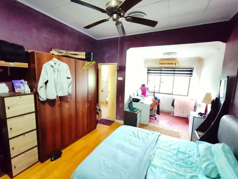 2-storey Terraced House for Sale in Taman Mutiara Rini (Skudai) - Azlan Ismail aiproperty - Bedroom - PropertyGuru.com.my