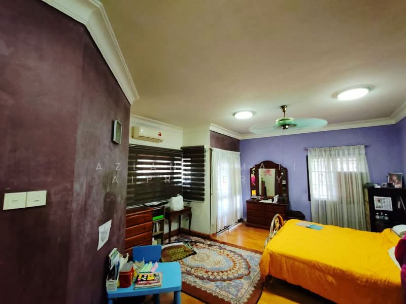 2-storey Terraced House for Sale in Taman Mutiara Rini (Skudai) - Azlan Ismail aiproperty - Bedroom - PropertyGuru.com.my