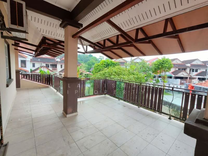 2-storey Terraced House for Sale in Taman Mutiara Rini (Skudai) - Azlan Ismail aiproperty - Balcony - PropertyGuru.com.my
