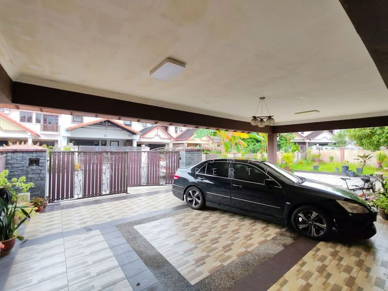 2-storey Terraced House for Sale in Taman Mutiara Rini (Skudai) - Azlan Ismail aiproperty - Exterior - PropertyGuru.com.my