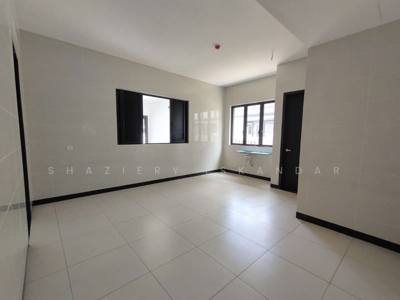 Semi-Detached House for Sale in Shah Alam (Selangor) - Shaziery Iskandar - Interior - PropertyGuru.com.my