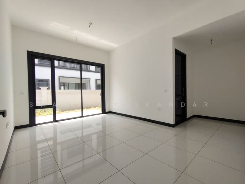 Semi-Detached House for Sale in Shah Alam (Selangor) - Shaziery Iskandar - Living Room - PropertyGuru.com.my