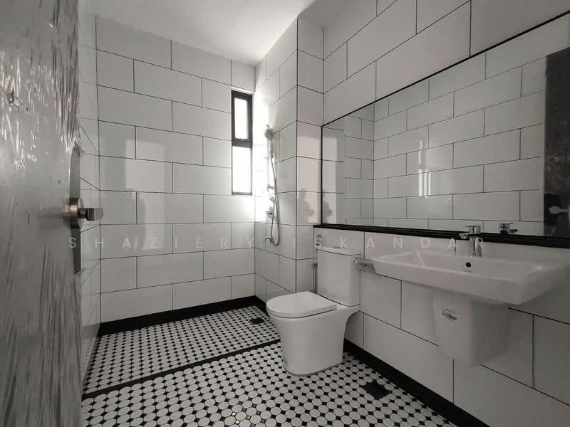 Semi-Detached House for Sale in Shah Alam (Selangor) - Shaziery Iskandar - PropertyGuru.com.my